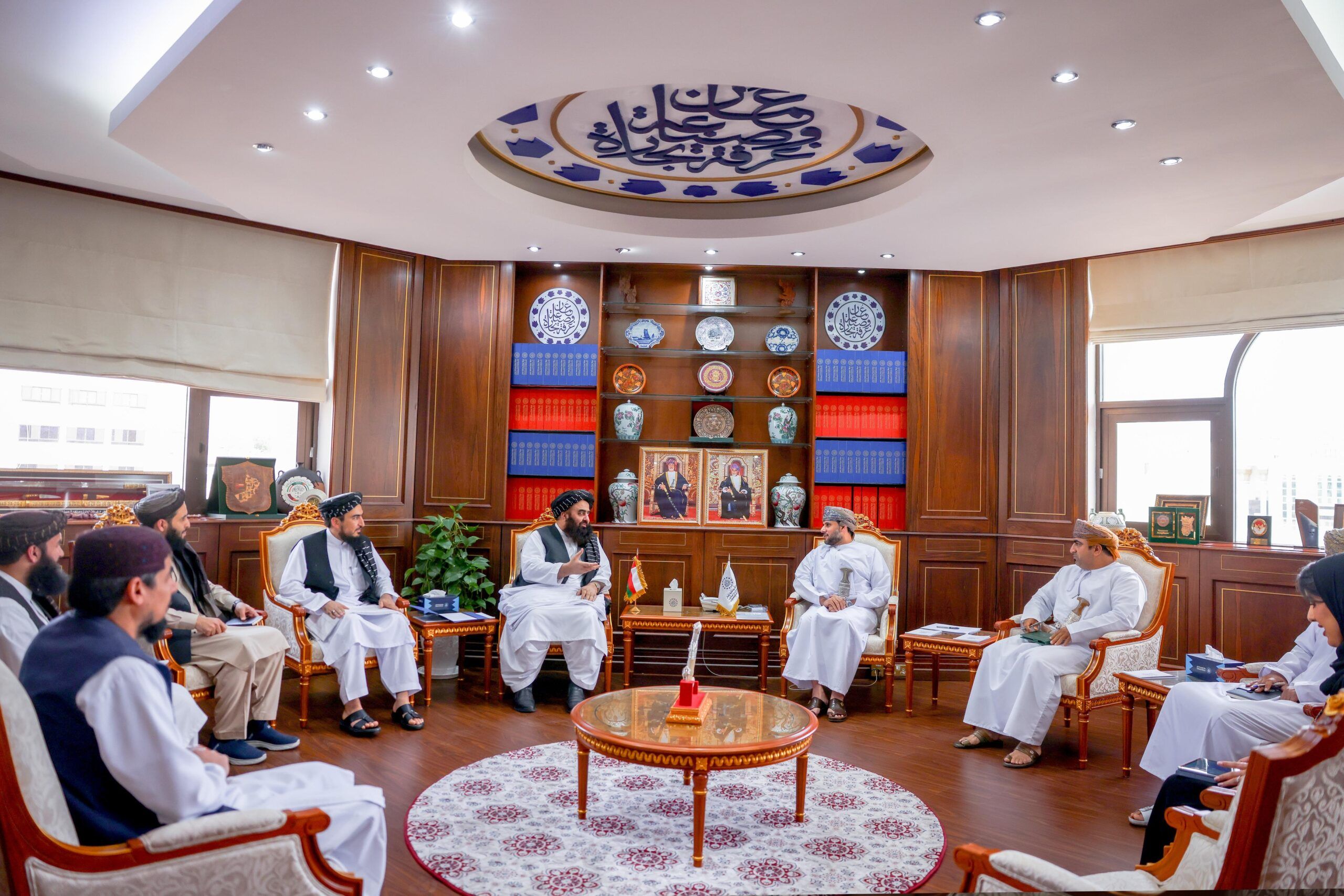 رئيس مجلس إدارة الغرفة يستقبل وزير الخارجية الأفغاني لتعزيز العلاقات الثنائية بين البلدين