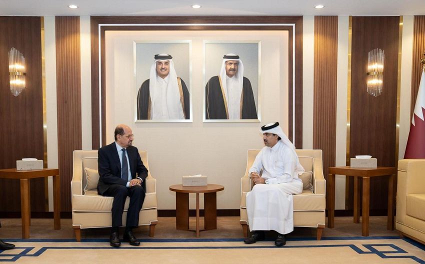 اليمن وقطر يبحثان تعزيز التعاون ودعم التنمية 