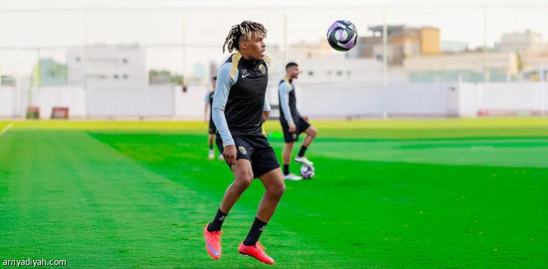 قبل الرياض.. الإصابة تداهم الصقور