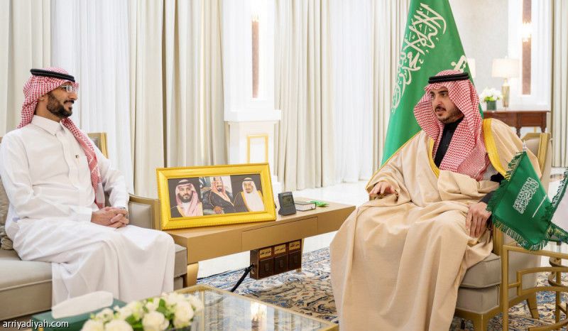 أمير الجوف يلتقي القلعة بعد الصعود