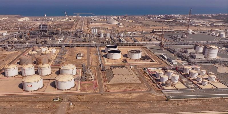 سلطنة عمان تسجل فائضًا تجاريًا بأكثر من 7 مليار ريال في 2024