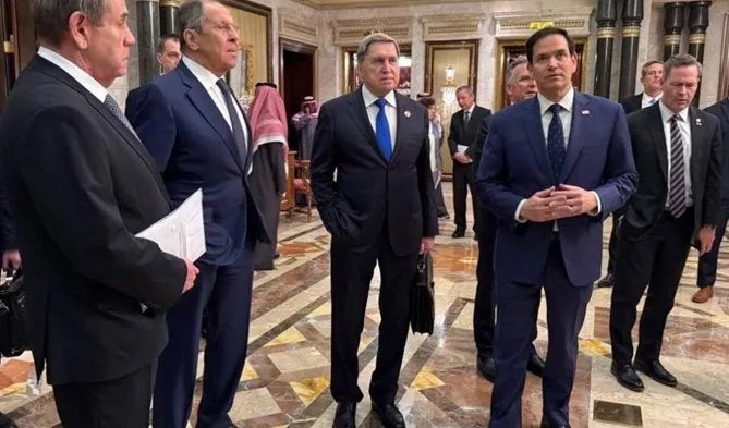 أمريكا تطلع روسيا على عمليتها العسكرية ضد الحوثيين