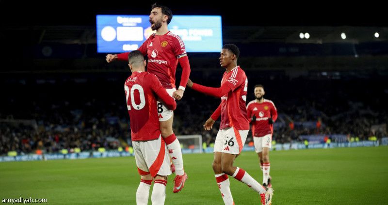 فيرنانديز يعبر بالشياطين