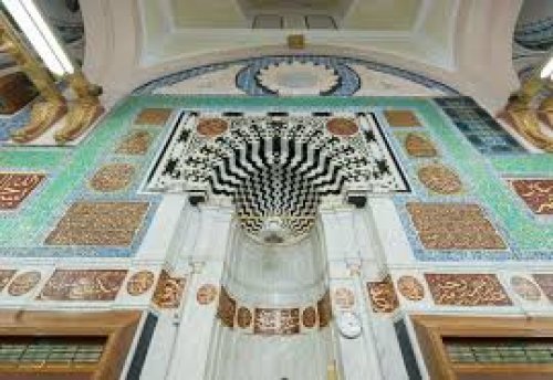 ليست واحدًا فقط.. تعرف على محاريب المسجد النبوي وأي واحد منها وقف عليه الرسول محمد في أخر أيامه وموقعه في المسجد