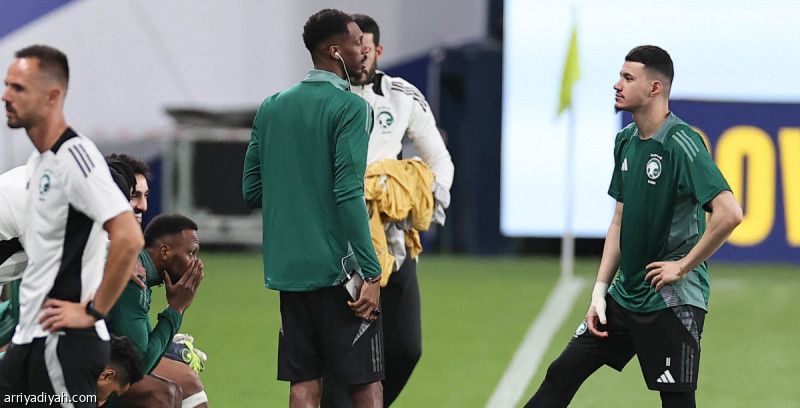 «الأخضر» يختتم التحضيرات.. وكنو يكتفي بالدراجة