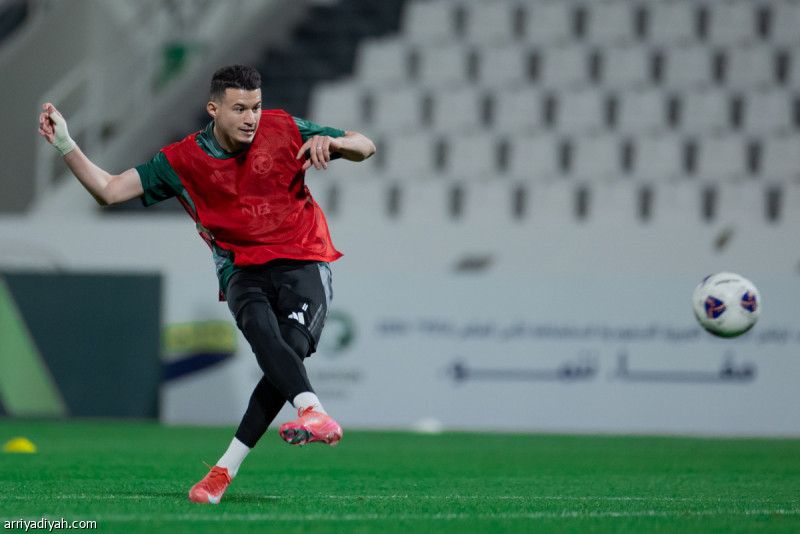 الأخضر أمام الصين..7 يغادرون و12 يظهرون