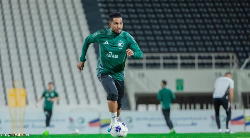 سالم وفراس وأيمن.. يقودون هجوم الأخضر