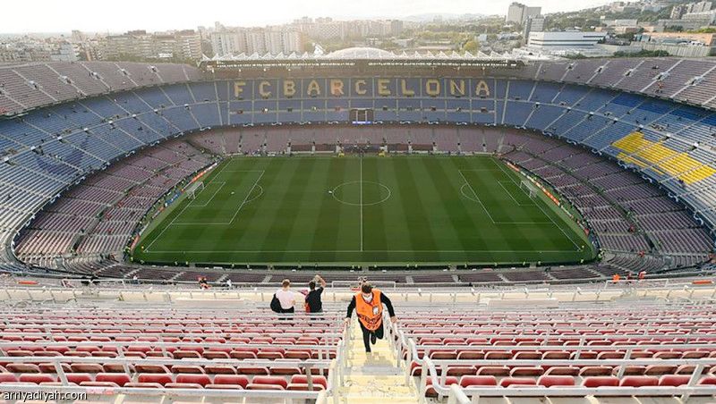 عودة برشلونة إلى كامب نو تتأجّل