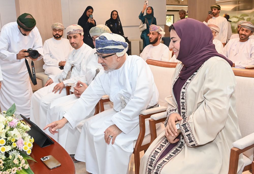 إطلاق منصة ” البيت الحرفي العُماني” لترويج منتجات المؤسسات الصغيرة والمتوسطة