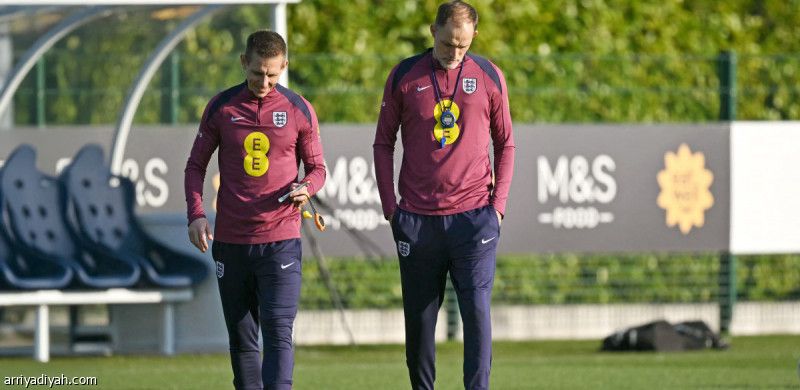 توخيل يطالب «الأسود الثلاثة» بعدم الخوف