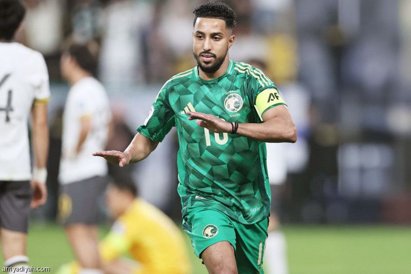 سالم يرسخ سيطرته على «الأول بارك»