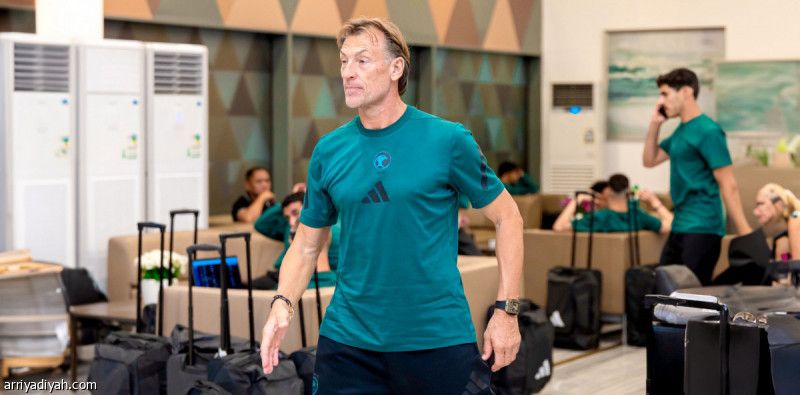 الأخضر يغادر إلى اليابان.. وكنو وكادش خارج الرحلة