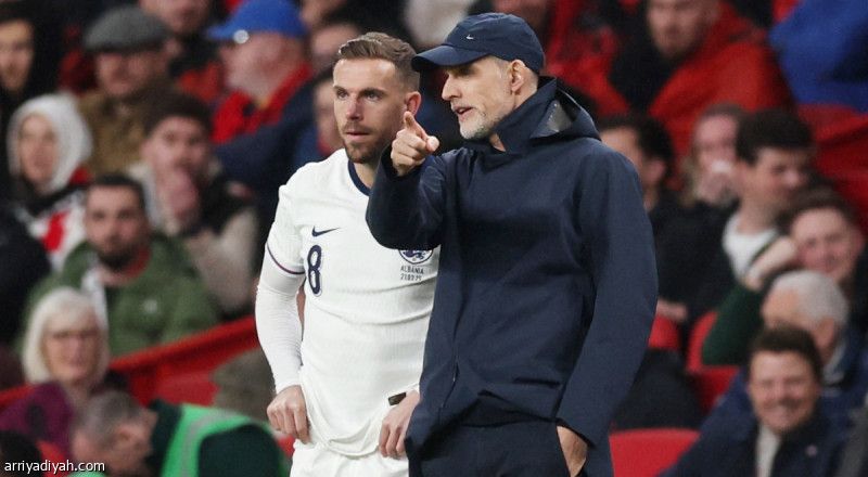 هندرسون لاحق الإنجليز بشاحنة مستأجرة