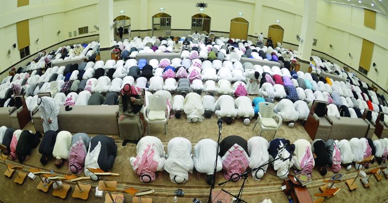 المراكز الرمضانية تزيّنت بالمتهجدين في ليلة الـ 23