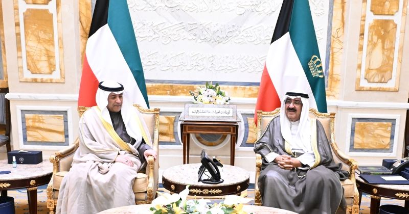 سمو الأمير يستقبل أمين عام «مجلس التعاون»