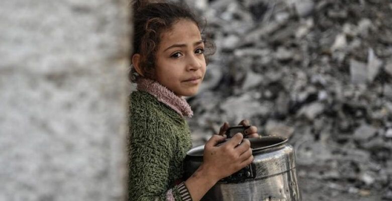 الأونروا: حظر إسرائيل دخول المساعدات يدفع بغزة نحو أزمة جوع حادة