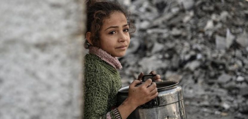 الأونروا: حظر إسرائيل دخول المساعدات يدفع بغزة نحو أزمة جوع حادة