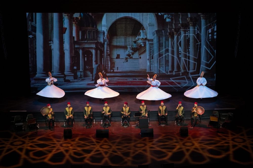 فرقة المرعشلي السورية تختتم أمسيات الإنشاد الرمضانية في دار الأوبرا السلطانية مسقط