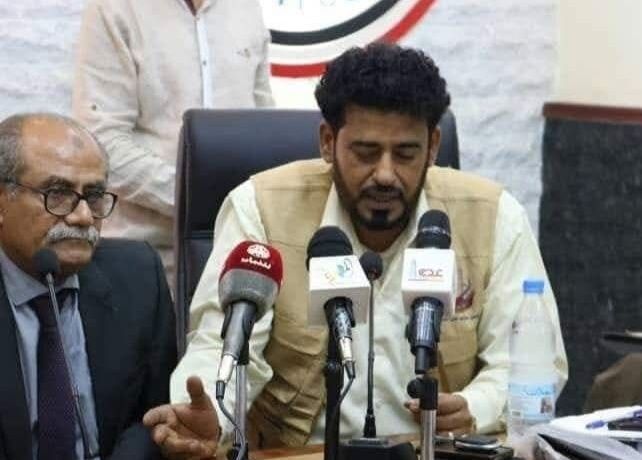 قوات الانتقالي تختطف ناشطا من منزله في عدن