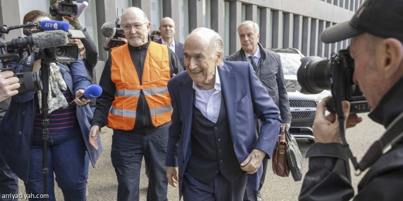 المرة الثانية.. تبرئة بلاتر وبلاتيني من تهمة الاحتيال