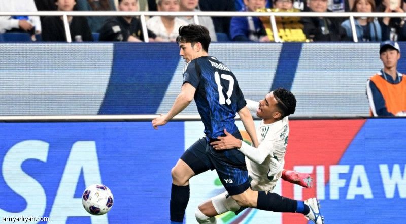 خطأ يؤجل مغادرة الأخضر اليابان