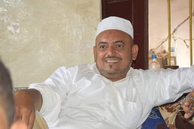 زبيد..مليشيا الحوثي تقتحم منزل الباحث والمؤرخ عرفات الحضرمي وتختطفه إلى جهة مجهولة