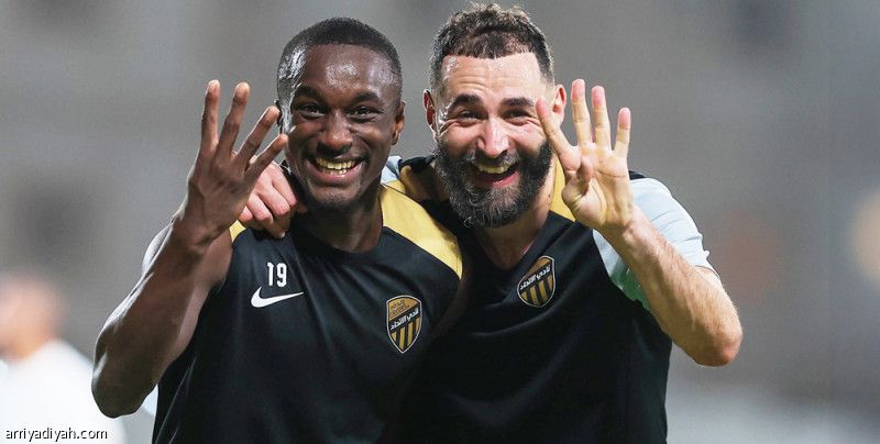 الجمعة.. الاتحاد يستقبل الدوليين قبل الشباب