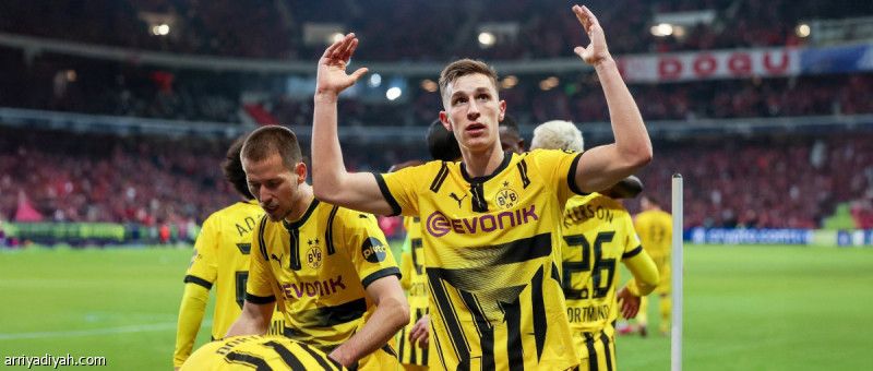 باريس يعزز الدفاع بـ 70 مليونا