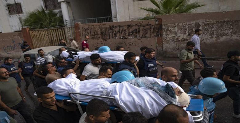 سقوط 26 شهيدًا فلسطينيًا خلال الـ 24 ساعة الماضية .. والحصيلة الاجمالية تقترب من 50.300 ألف شهيد