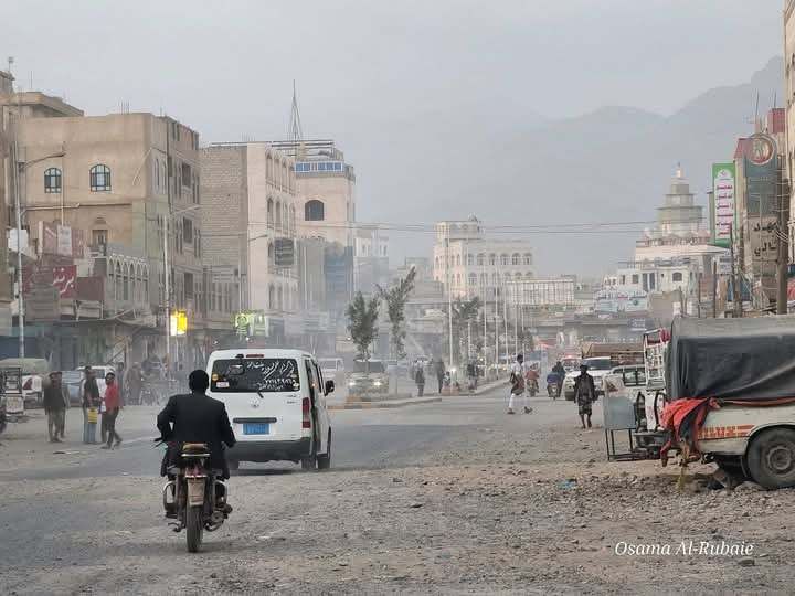 الثالث من بداية رمضان.. مليشيا الحوثي تستولي على أحد مساجد مدينة "القاعدة" جنوب إب