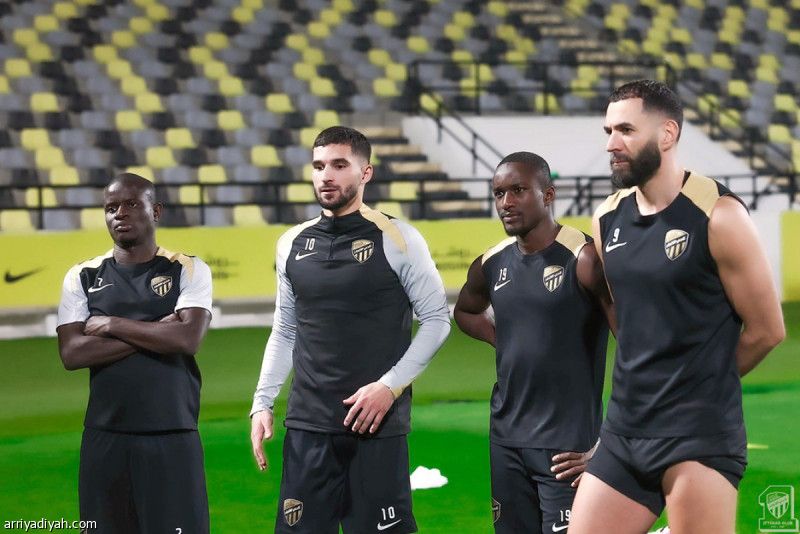 الاتحـاد.. يلغـي مشروع استثمار الأجانـب