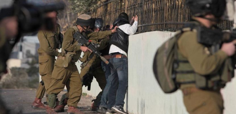 إصابات واعتقالات خلال اقتحام الاحتلال مدينة نابلس