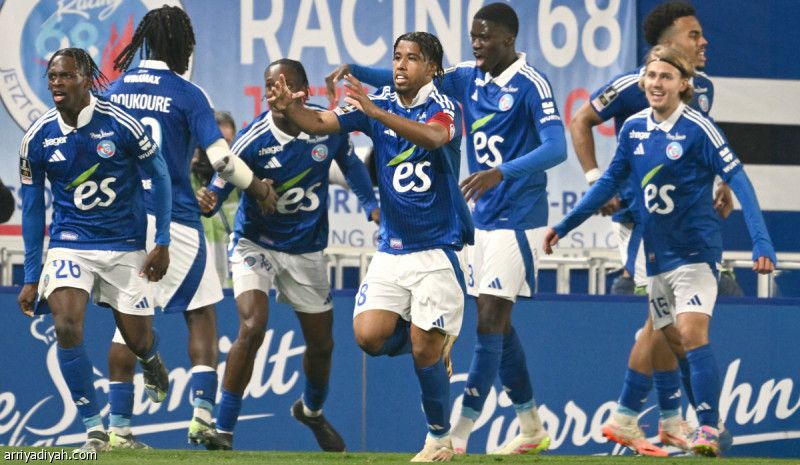 ستراسبورج يقسو على ليون