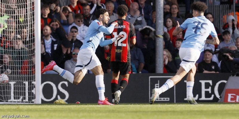 بتوقيع هالاند ومرموش.. سيتي في نصف النهائي