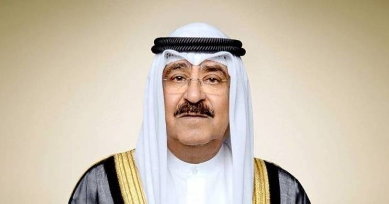 سمو الأمير يعزي أسرة شهيد الواجب من منتسبي «الإطفاء»