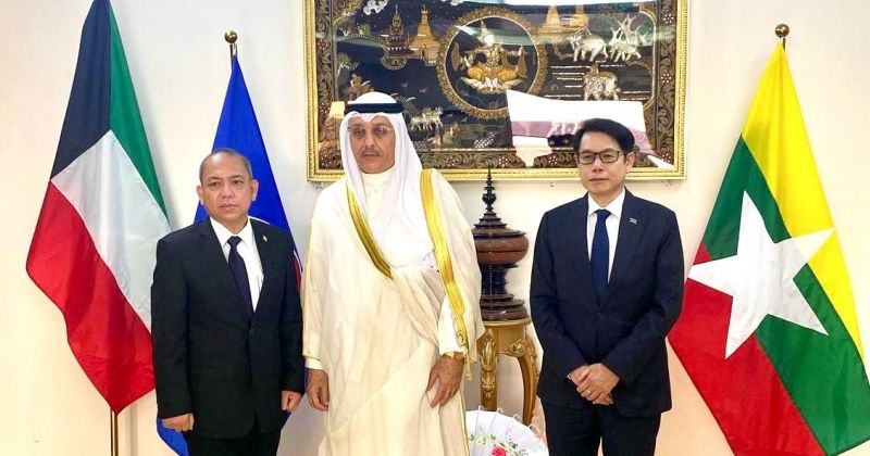 السفير حيات ينقل تعازي الكويت في ضحايا زلزال ميانمار وتايلند
