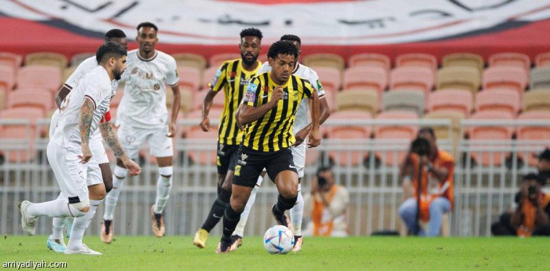 قبل المواجهة الـ 11.. سيطرة اتحادية أمام الشباب في كأس الملك