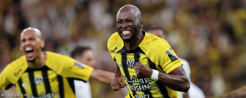 الثنائية الثالثة.. بيريرا يتقمّص شخصية باريس والبرتغال