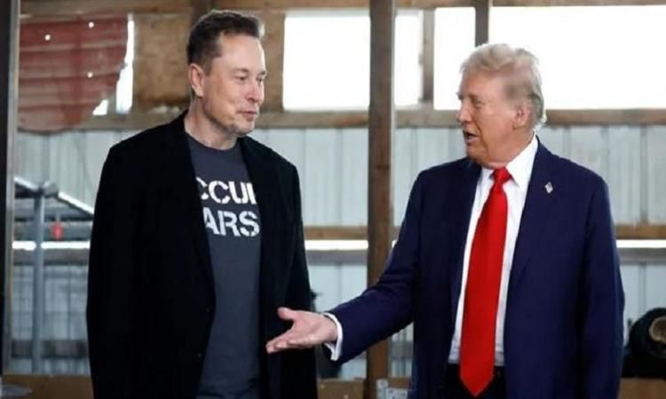 ترامب يبلغ دائرته المقربة بأن ماسك سيغادر منصبه الحكومي قريبا