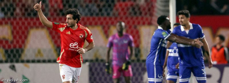 هدف الأهلي يؤجل الحسم أمام الهلال