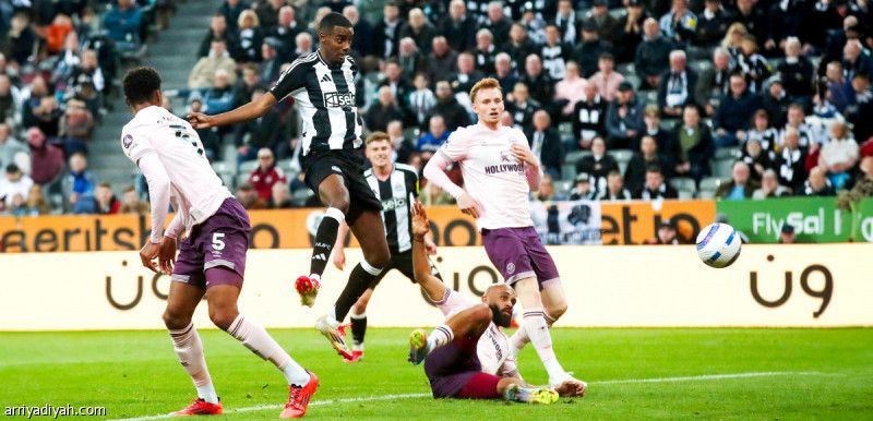 بهدفي إيزاك وتونالي.. نيوكاسل يطارد السيتي