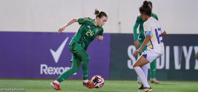 أخضر السيدات يكسب سيريلانكا بثنائية