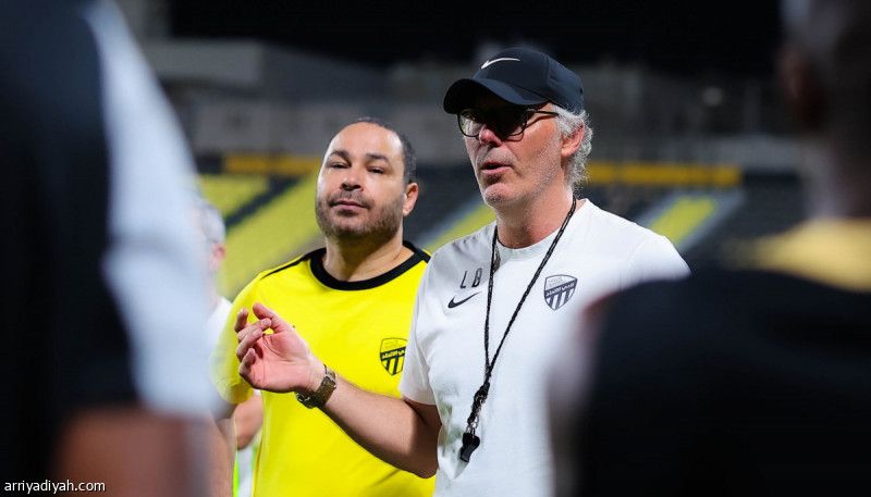 الاتحاد يضم أوناي.. يايسله يستبعد دامس