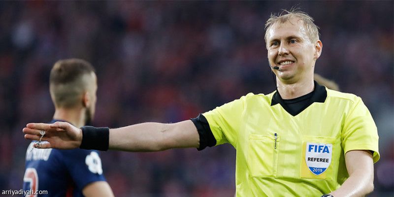 من هو سيرجي إيفانوف حكم مباراة الأهلي والاتحاد؟