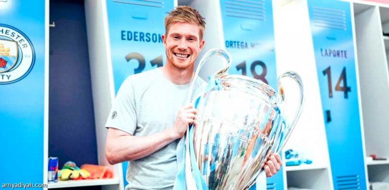 جوارديولا: دي بروين يستحق تمثالا في السيتي