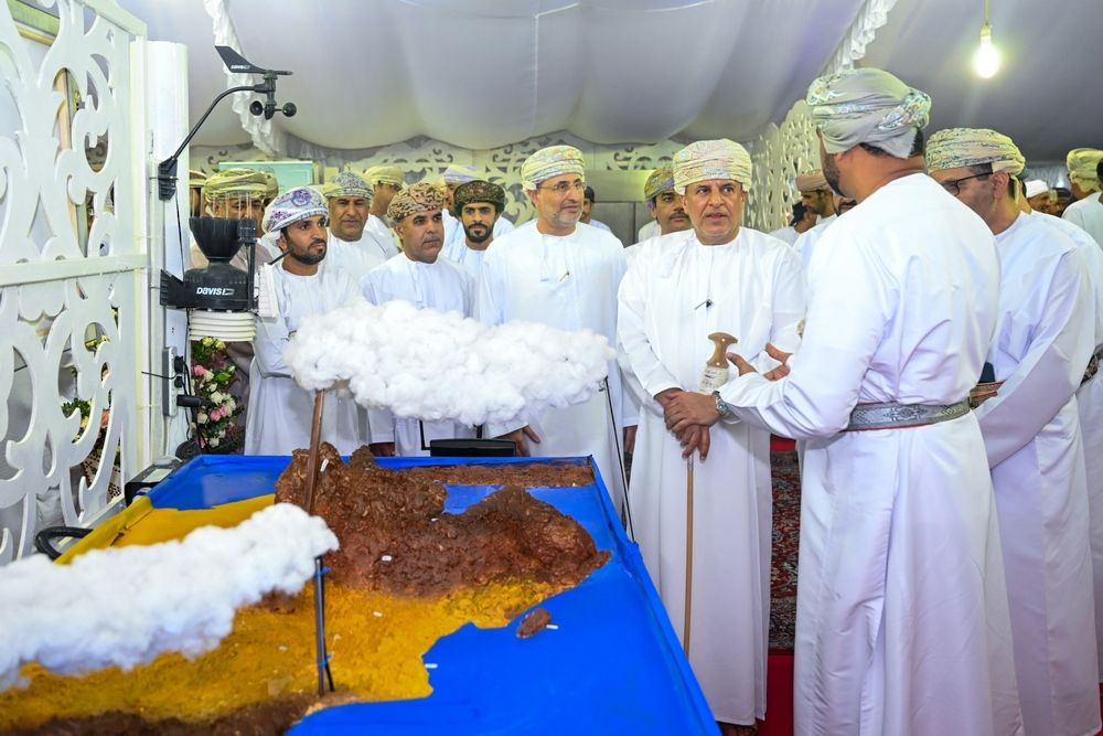 افتتاح القرية المصاحبة لمهرجان كأس جلالة السُّلطان المعظم للهجن 2025م بولاية بركاء