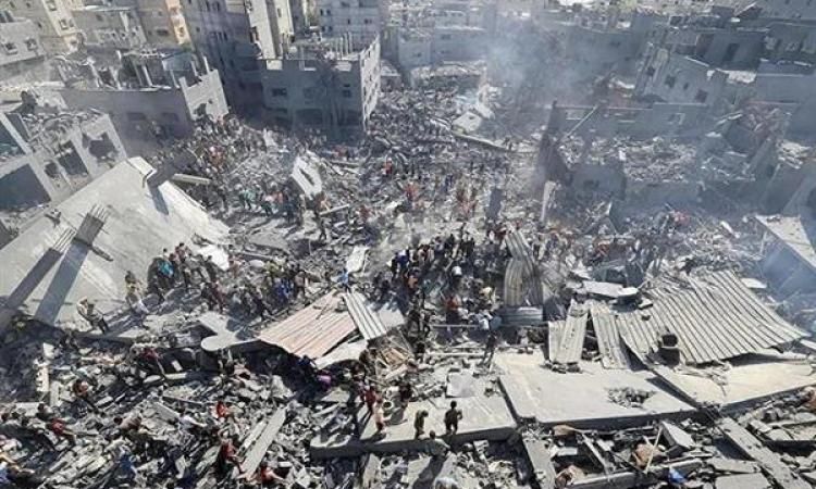 استشهاد 10 فلسطينيين بينهم صحفي بقصف الاحتلال مناطق متفرقة من غزة