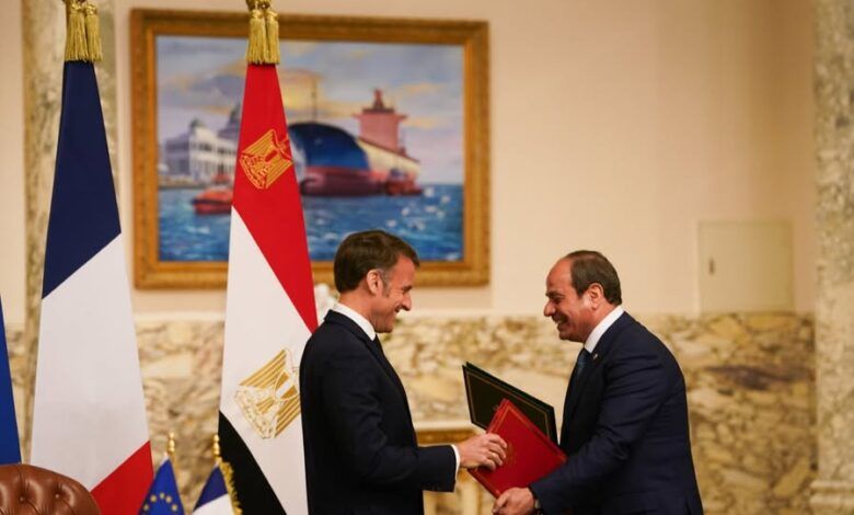ماكرون: مصر شريك استراتيجي وصديق تاريخي لفرنسا