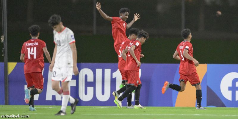 3 منتخبات على أعتاب المونديال