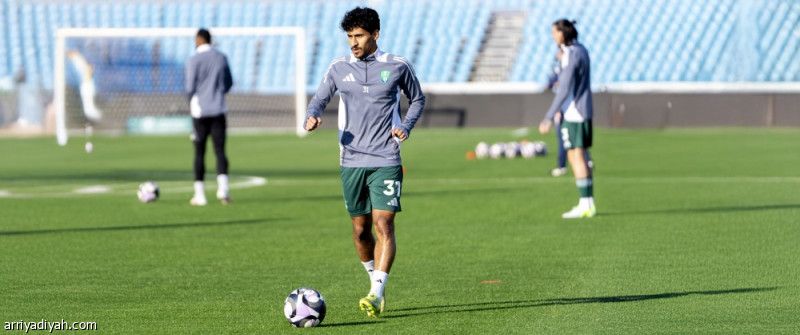 الأهلي يستعيد بالعبيد بعد الرائد